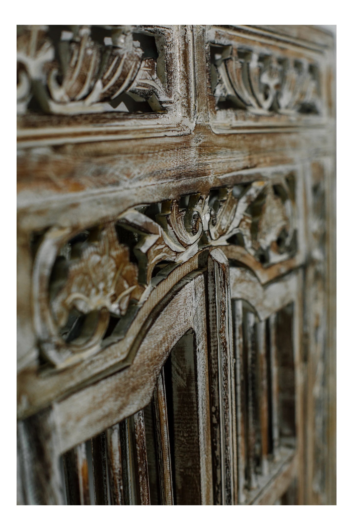 Hand Carved Wooden Rustic Mirror Frame - Style 1 - Antique Finish
