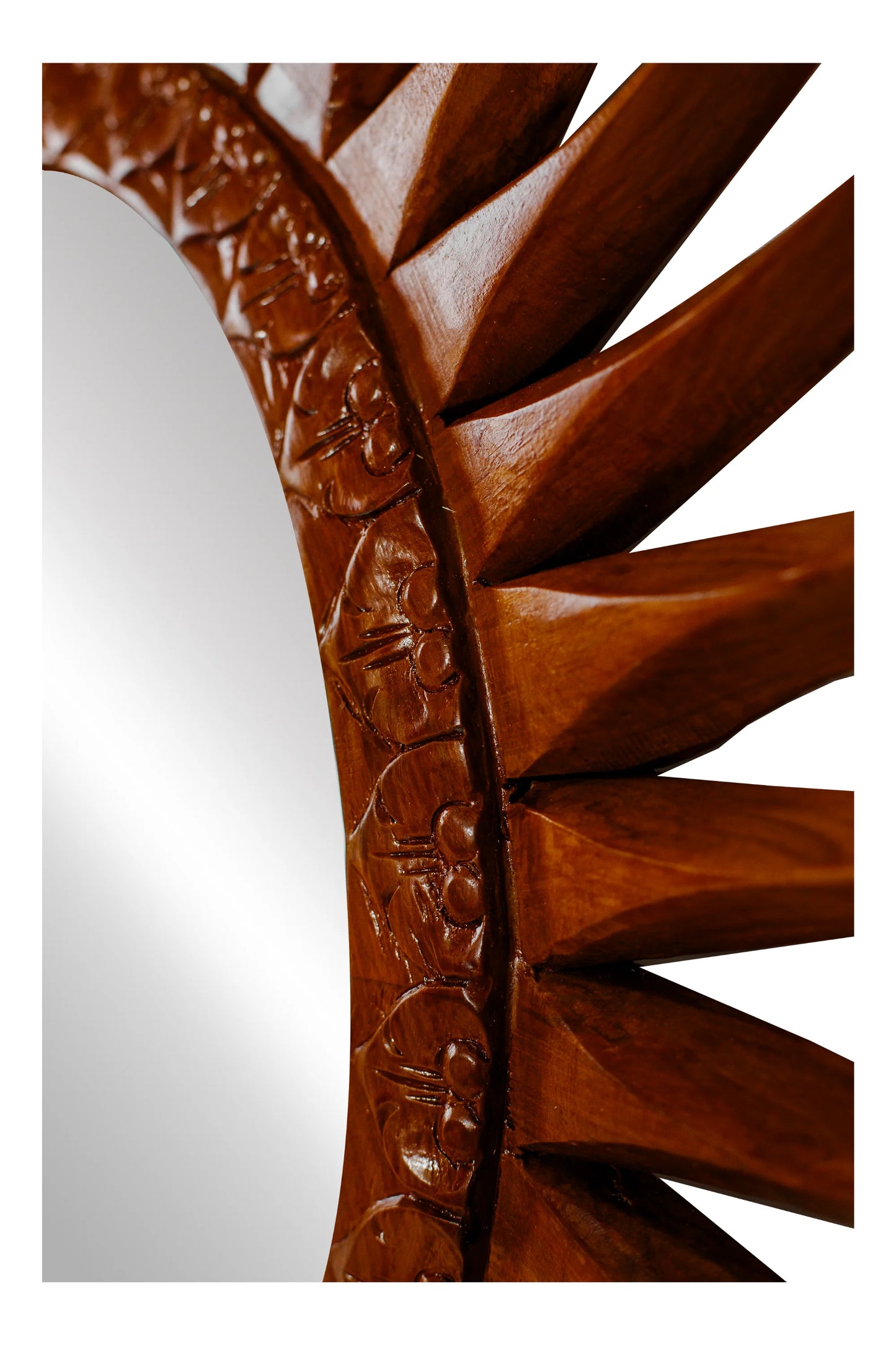 Hand Carved Wooden Contemperory Round Mirror Frame - Style 5