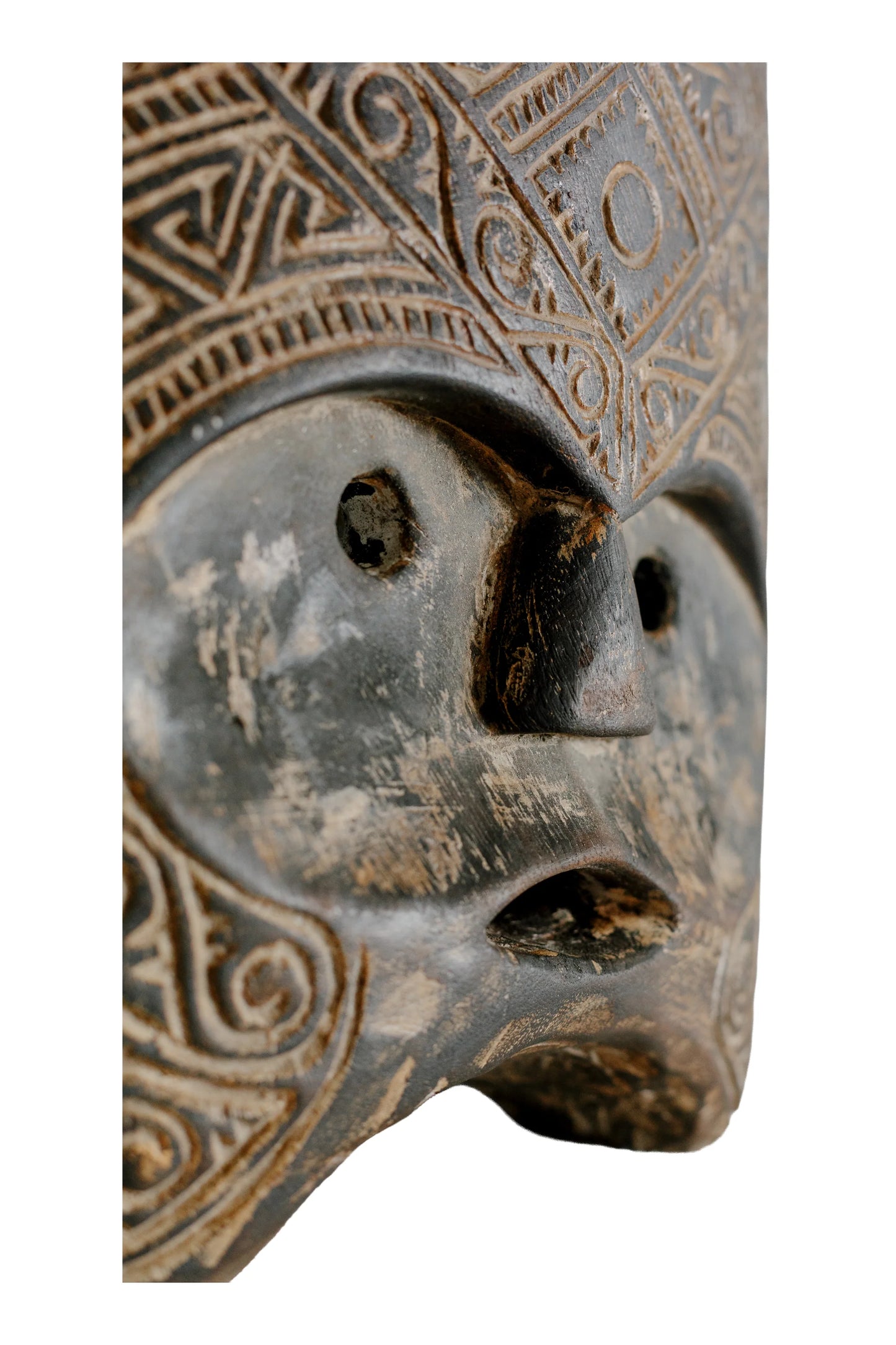 Nias King’s Aide Mask