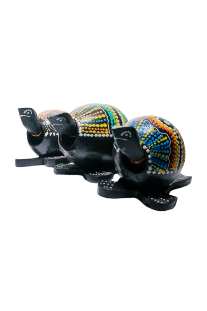 Aloha Coco Turtle with nodding head with tribal art