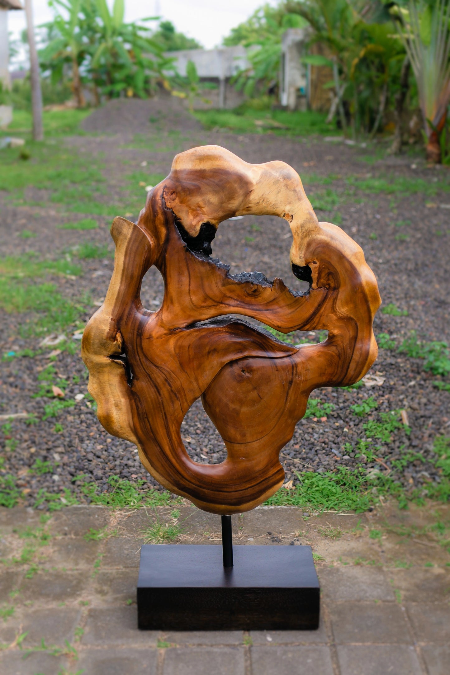 Natural Wooden Sculpture - Style 07