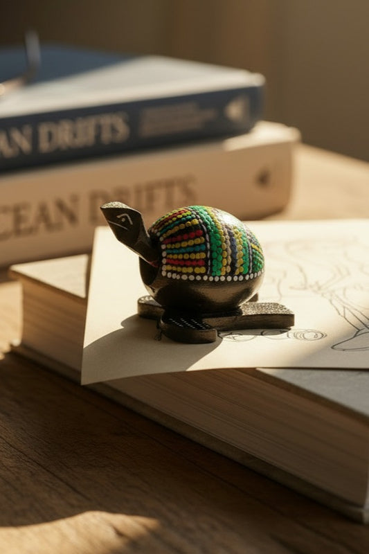 Aloha Coco Turtle with nodding head with tribal art