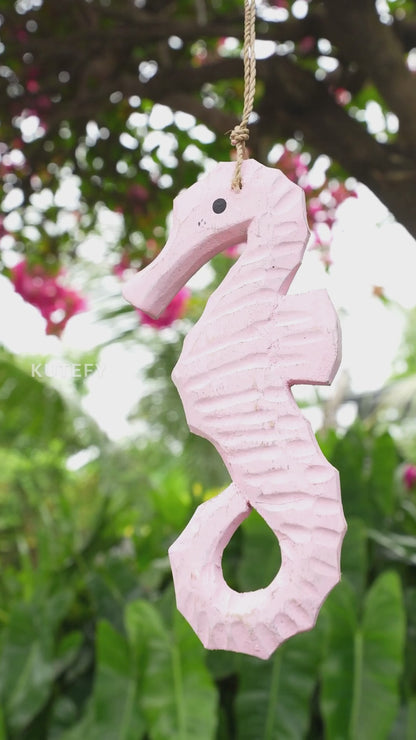 Timber Seahorse Treasures Baby Pink