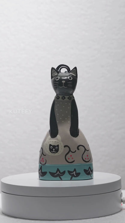 Little Ms. Purr-fect