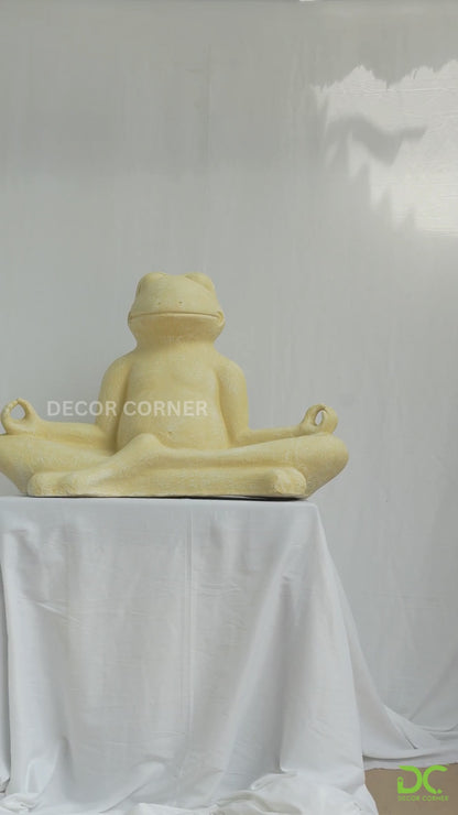 Meditating Frog - Large - Style 01
