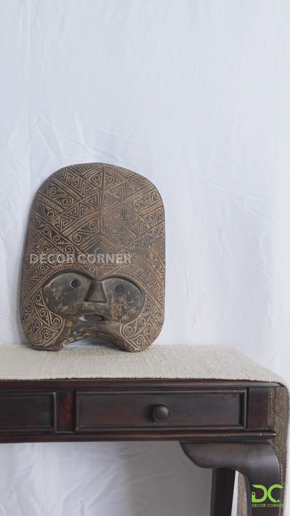Nias King’s Aide Mask